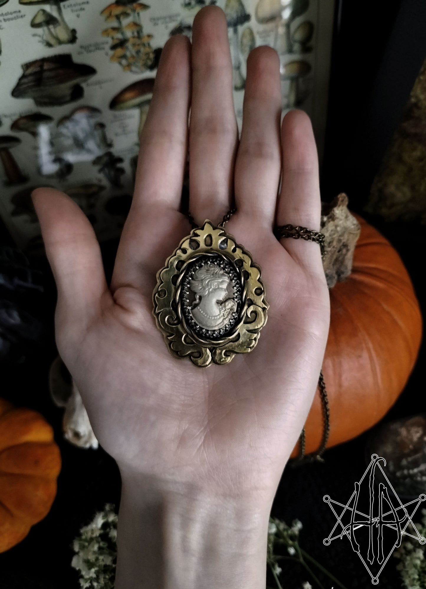 Victorian Style Cameo Necklace